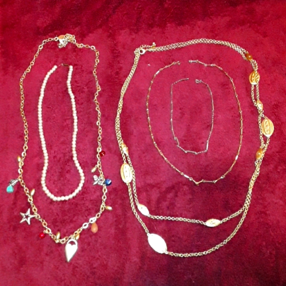 Necklace Lot of 5